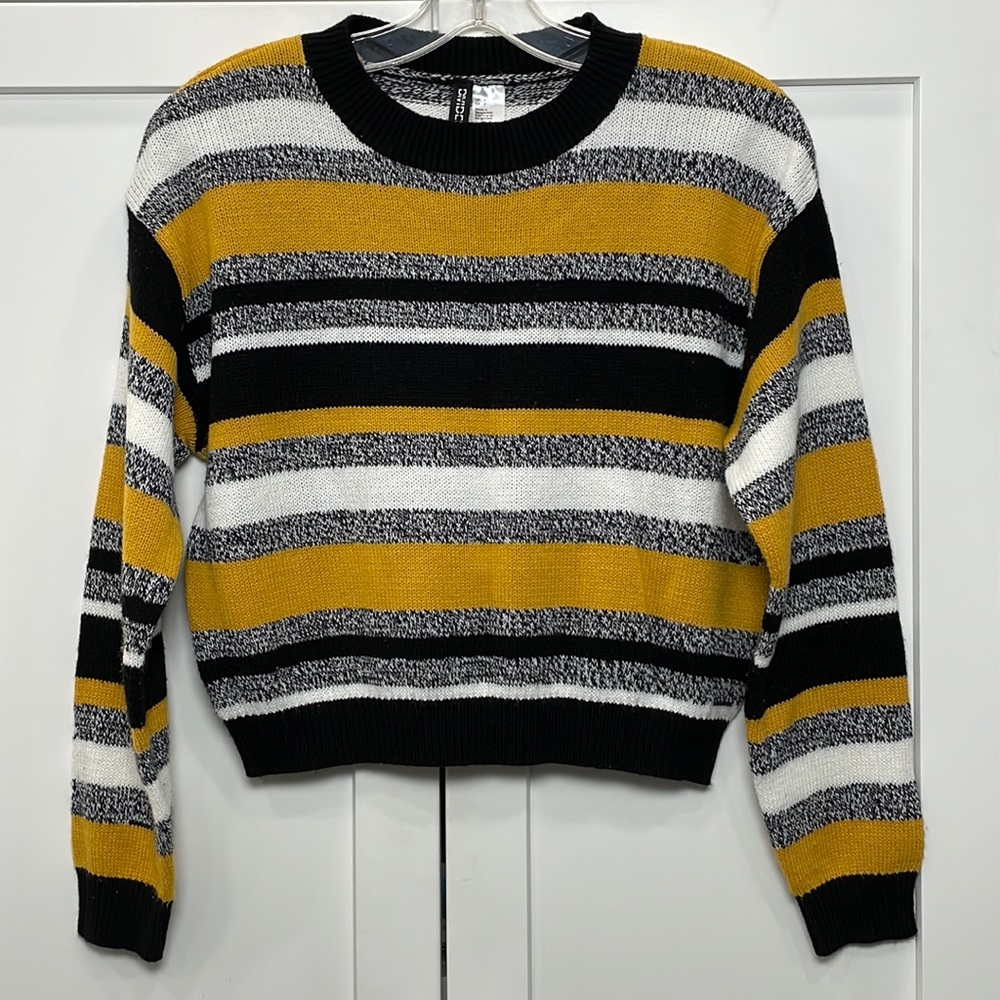 DIVIDED (H&M) cropped sweater